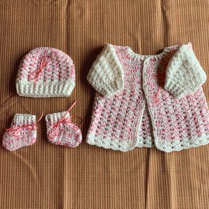 Crocheted Newborn Baby Clothes (Pink 1)